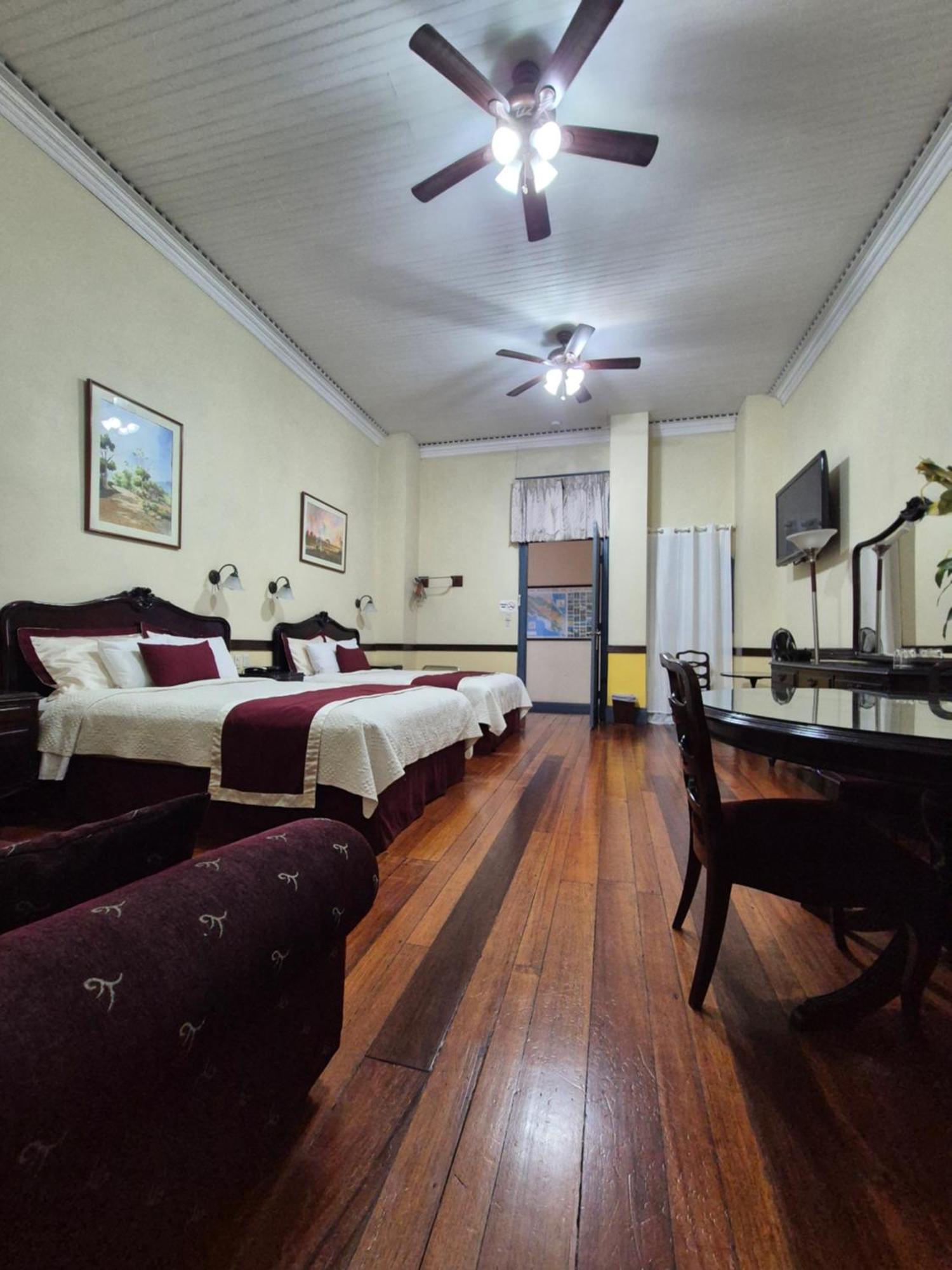 Hotel Santo Tomas / Historical Property San Jose  Luaran gambar